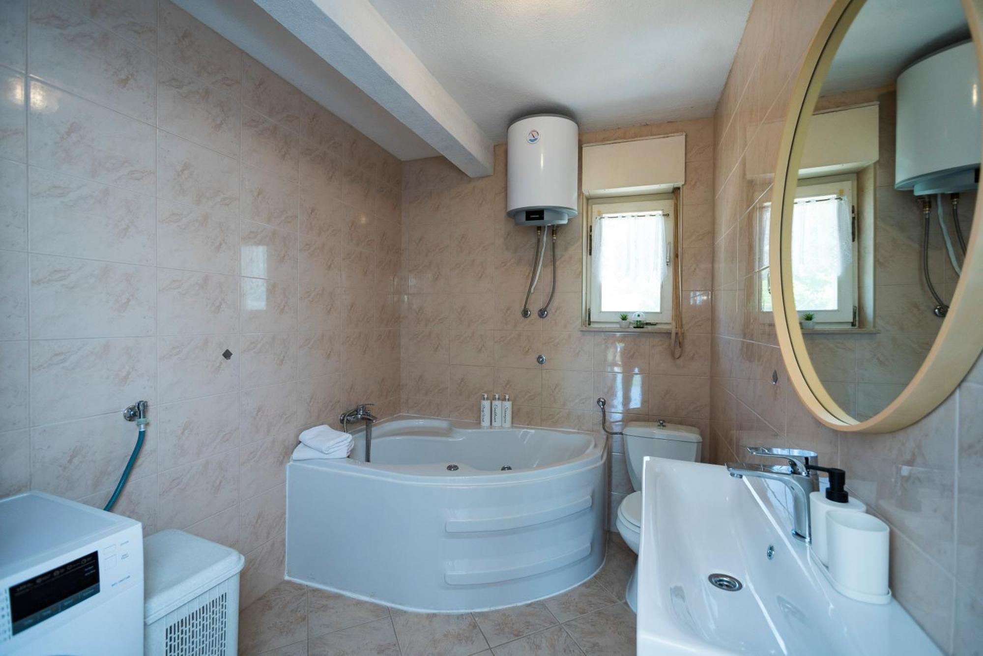 M&M Pelivan Apartments Solin Ngoại thất bức ảnh