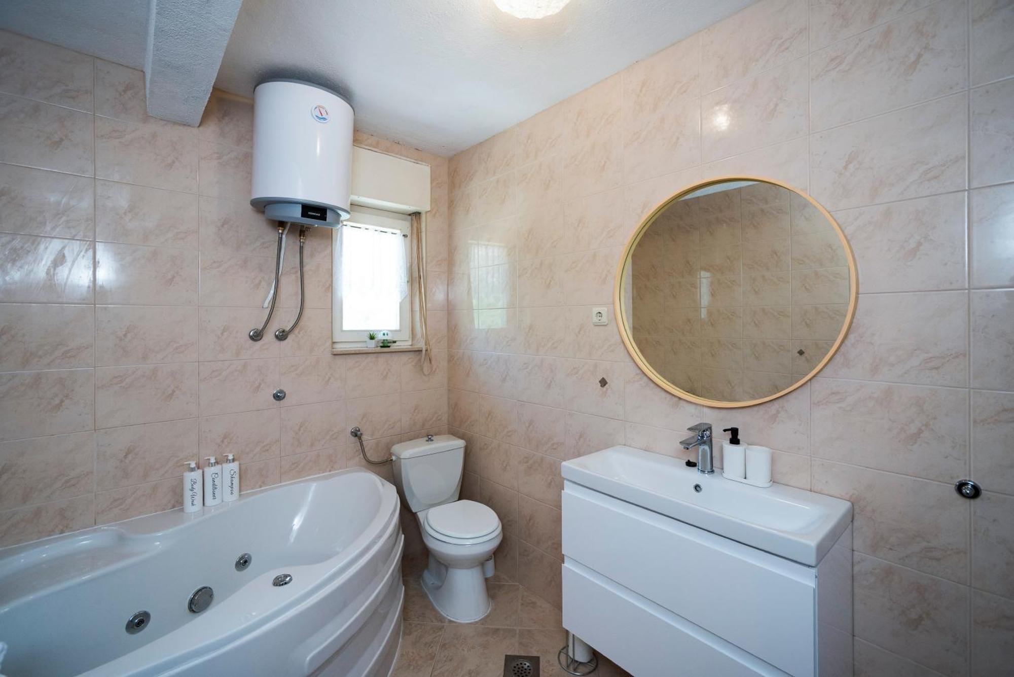 M&M Pelivan Apartments Solin Ngoại thất bức ảnh