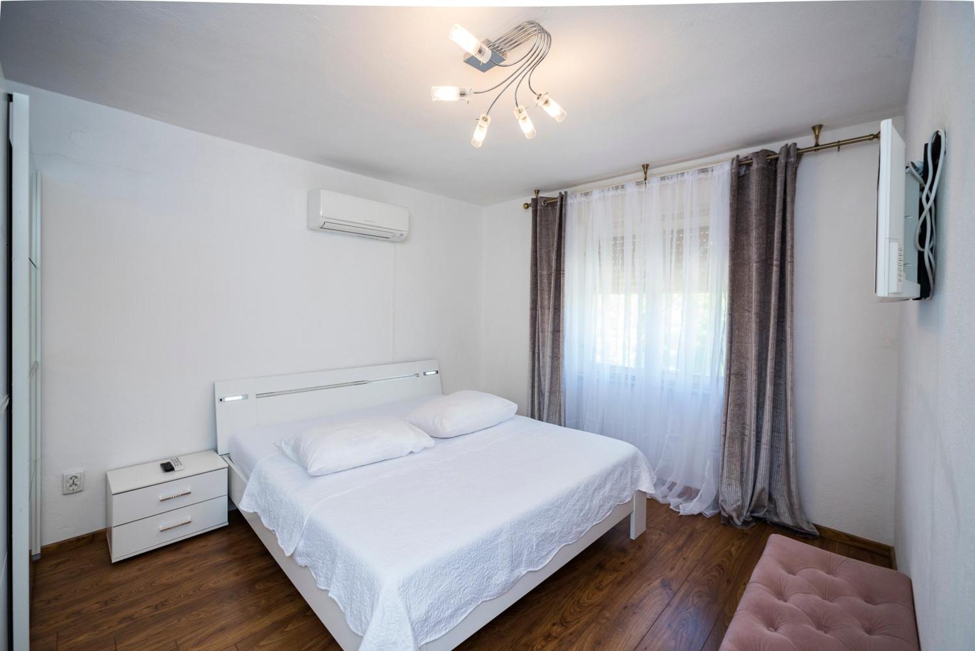 M&M Pelivan Apartments Solin Ngoại thất bức ảnh
